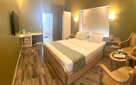 Star Guest House